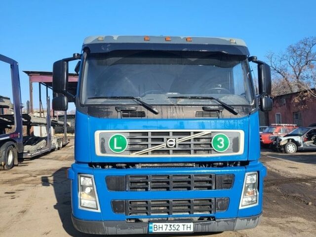 Синий Вольво FM 9, объемом двигателя 9.36 л и пробегом 9 тыс. км за 10000 $, фото 1 на Automoto.ua