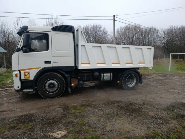 Вольво ФМ, объемом двигателя 0 л и пробегом 0 тыс. км за 23500 $, фото 1 на Automoto.ua