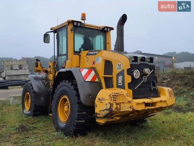 Вольво L 120F, объемом двигателя 0 л и пробегом 0 тыс. км за 5000 $, фото 1 на Automoto.ua