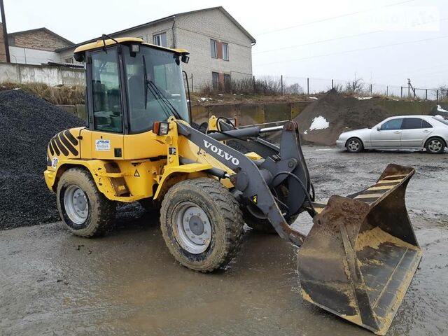 Вольво L, об'ємом двигуна 2.7 л та пробігом 11 тис. км за 23900 $, фото 1 на Automoto.ua