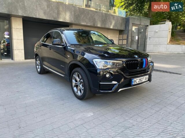 Черный Вольво С40, объемом двигателя 1.6 л и пробегом 233 тыс. км за 6500 $, фото 1 на Automoto.ua