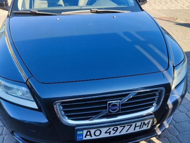 Чорний Вольво S40, об'ємом двигуна 1.6 л та пробігом 241 тис. км за 7300 $, фото 1 на Automoto.ua