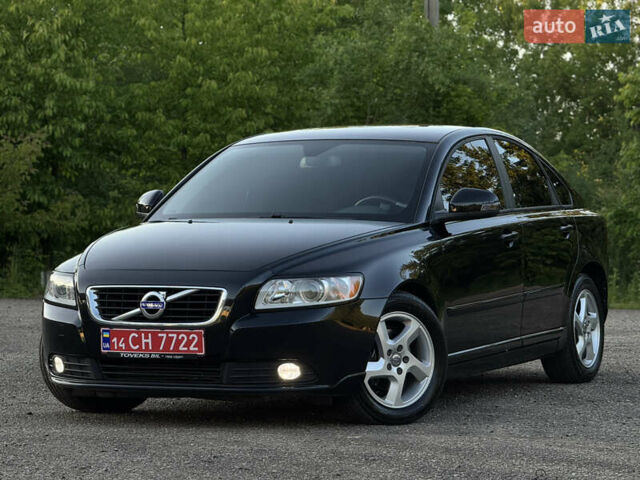 Чорний Вольво S40, об'ємом двигуна 1.6 л та пробігом 178 тис. км за 8777 $, фото 1 на Automoto.ua