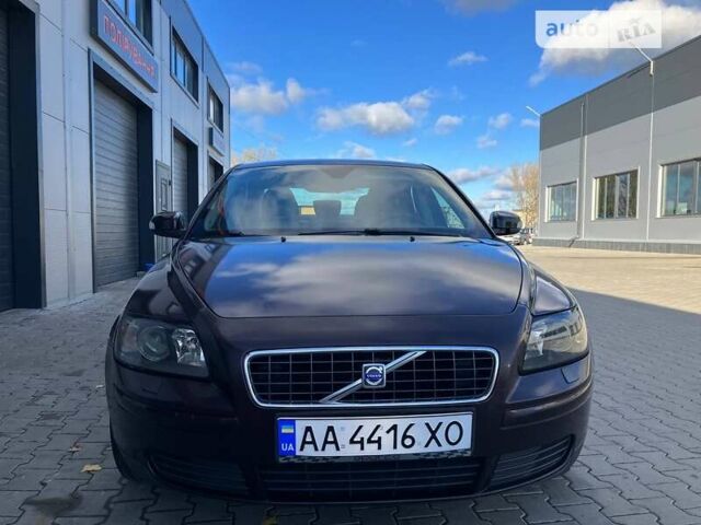 Вольво S40, об'ємом двигуна 2.4 л та пробігом 226 тис. км за 6950 $, фото 1 на Automoto.ua