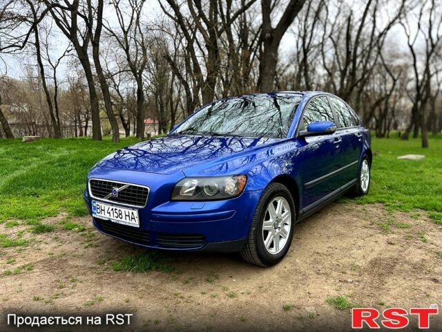 Вольво С40, объемом двигателя 24 л и пробегом 199 тыс. км за 5100 $, фото 1 на Automoto.ua