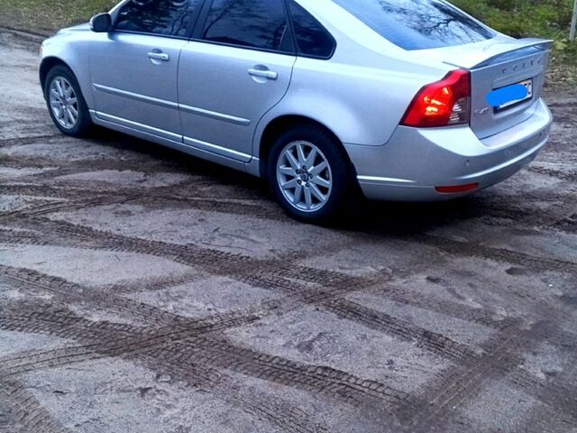 Вольво S40, об'ємом двигуна 1.6 л та пробігом 220 тис. км за 6000 $, фото 1 на Automoto.ua