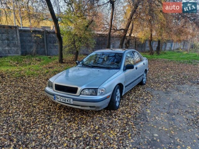 Сірий Вольво S40, об'ємом двигуна 1.9 л та пробігом 297 тис. км за 2700 $, фото 1 на Automoto.ua