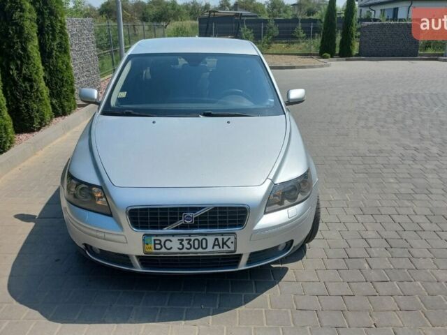 Сірий Вольво S40, об'ємом двигуна 1.8 л та пробігом 216 тис. км за 4900 $, фото 1 на Automoto.ua