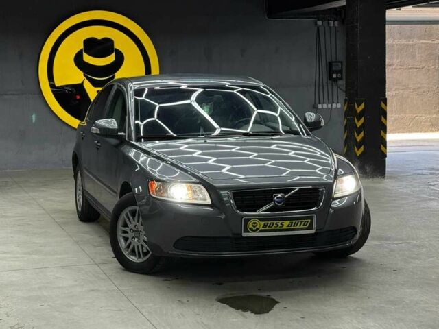 Сірий Вольво S40, об'ємом двигуна 1.6 л та пробігом 219 тис. км за 7329 $, фото 1 на Automoto.ua