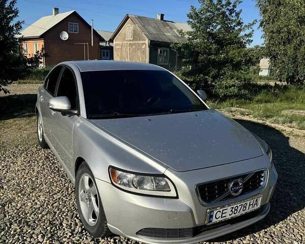 Серый Вольво С40, объемом двигателя 1.6 л и пробегом 312 тыс. км за 7500 $, фото 1 на Automoto.ua