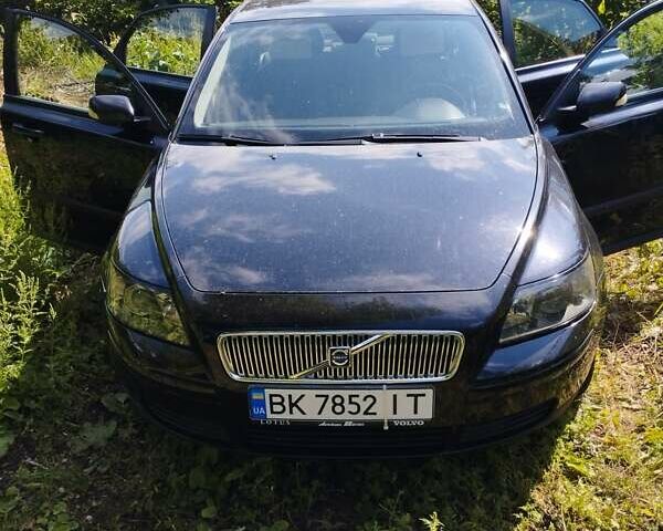 Синий Вольво С40, объемом двигателя 1.73 л и пробегом 154 тыс. км за 5000 $, фото 1 на Automoto.ua