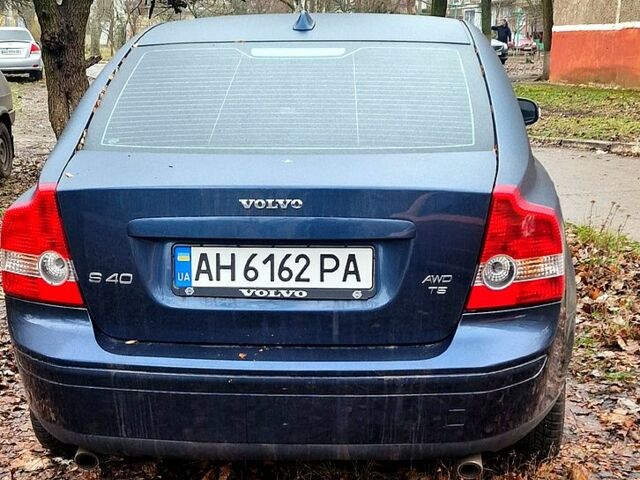 Синій Вольво S40, об'ємом двигуна 2.5 л та пробігом 166 тис. км за 6900 $, фото 1 на Automoto.ua