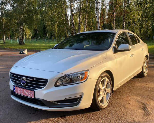 Білий Вольво С60, об'ємом двигуна 2 л та пробігом 198 тис. км за 12000 $, фото 1 на Automoto.ua
