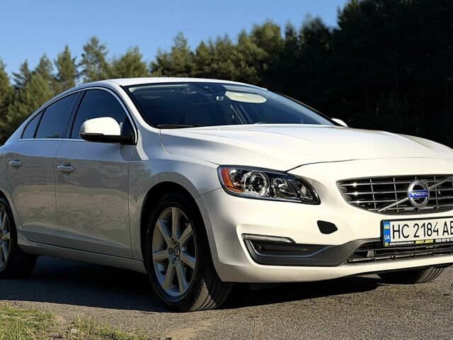 Білий Вольво С60, об'ємом двигуна 2 л та пробігом 82 тис. км за 15700 $, фото 1 на Automoto.ua