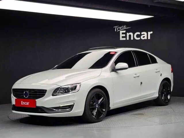 Білий Вольво С60, об'ємом двигуна 2 л та пробігом 110 тис. км за 14000 $, фото 1 на Automoto.ua