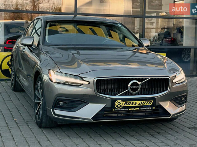 Бежевый Вольво С60, объемом двигателя 1.97 л и пробегом 25 тыс. км за 24000 $, фото 1 на Automoto.ua