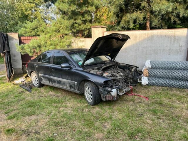 Черный Вольво С60, объемом двигателя 2.4 л и пробегом 200 тыс. км за 1200 $, фото 1 на Automoto.ua