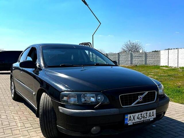 Чорний Вольво С60, об'ємом двигуна 2.4 л та пробігом 224 тис. км за 4000 $, фото 1 на Automoto.ua