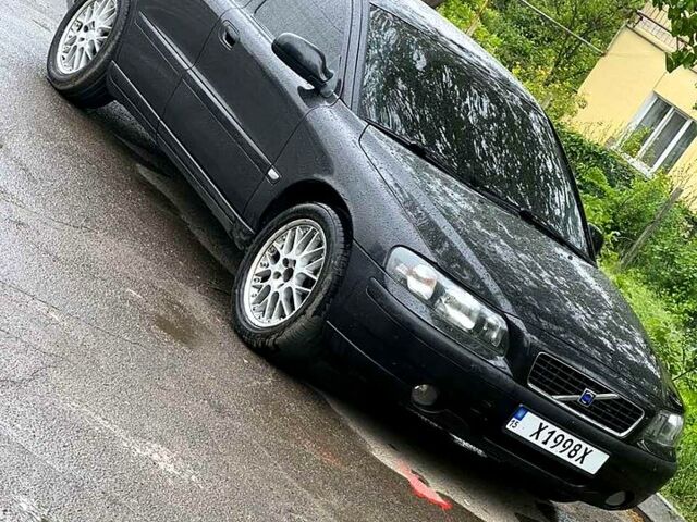 Черный Вольво С60, объемом двигателя 2 л и пробегом 0 тыс. км за 5300 $, фото 1 на Automoto.ua