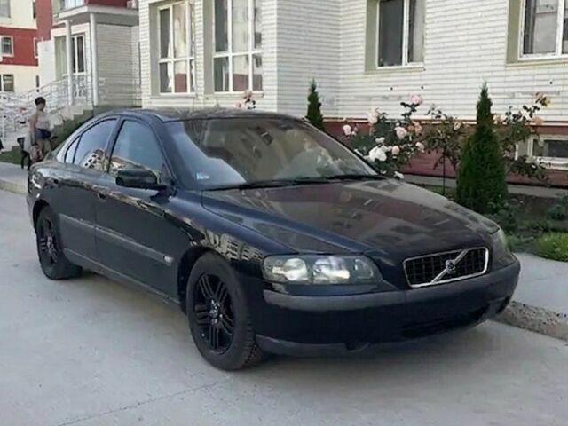 Чорний Вольво С60, об'ємом двигуна 3 л та пробігом 350 тис. км за 5195 $, фото 1 на Automoto.ua