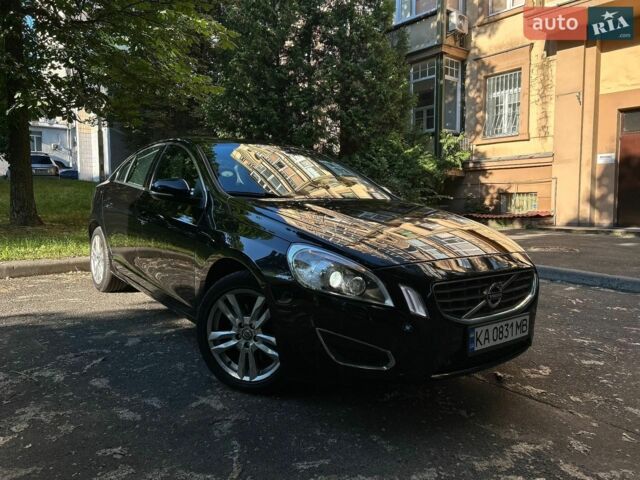 Черный Вольво С60, объемом двигателя 1.98 л и пробегом 335 тыс. км за 10999 $, фото 1 на Automoto.ua