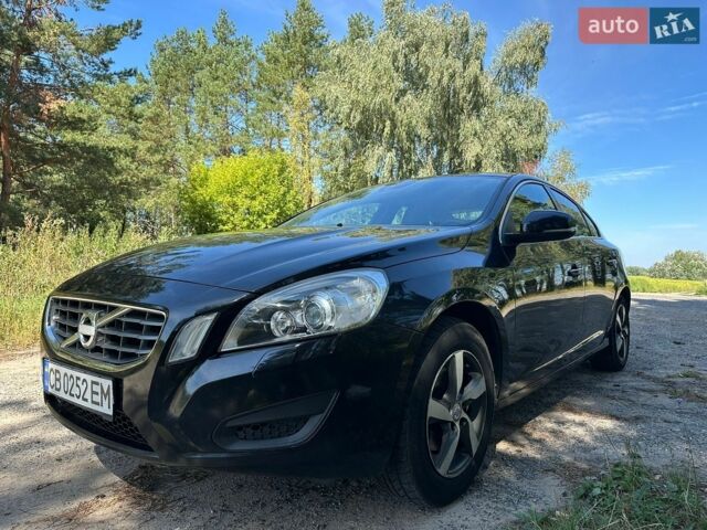 Чорний Вольво С60, об'ємом двигуна 1.98 л та пробігом 207 тис. км за 9999 $, фото 1 на Automoto.ua