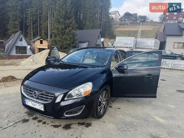 Черный Вольво С60, объемом двигателя 2.95 л и пробегом 230 тыс. км за 9500 $, фото 1 на Automoto.ua
