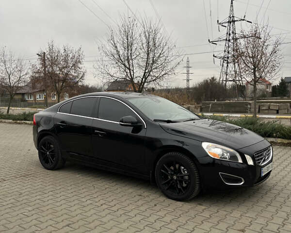 Чорний Вольво С60, об'ємом двигуна 2.95 л та пробігом 227 тис. км за 9500 $, фото 1 на Automoto.ua