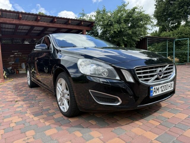 Чорний Вольво С60, об'ємом двигуна 1.6 л та пробігом 200 тис. км за 7700 $, фото 1 на Automoto.ua