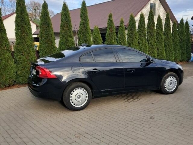 Чорний Вольво С60, об'ємом двигуна 0 л та пробігом 300 тис. км за 8200 $, фото 1 на Automoto.ua
