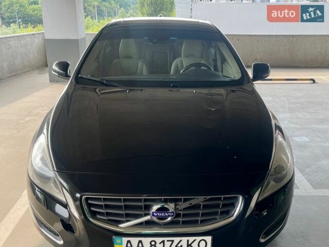Чорний Вольво С60, об'ємом двигуна 1.6 л та пробігом 160 тис. км за 10500 $, фото 1 на Automoto.ua