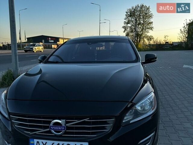 Чорний Вольво С60, об'ємом двигуна 2.5 л та пробігом 317 тис. км за 10400 $, фото 1 на Automoto.ua
