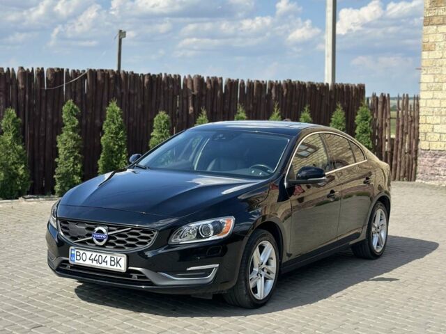 Черный Вольво С60, объемом двигателя 1.97 л и пробегом 212 тыс. км за 12700 $, фото 1 на Automoto.ua