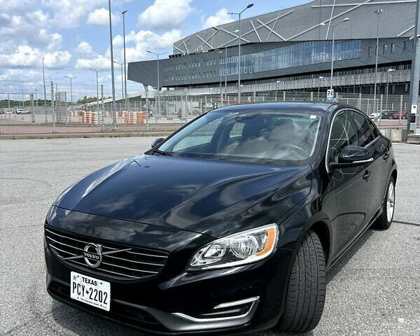 Черный Вольво С60, объемом двигателя 2.5 л и пробегом 150 тыс. км за 13500 $, фото 1 на Automoto.ua