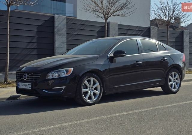 Черный Вольво С60, объемом двигателя 2 л и пробегом 161 тыс. км за 10800 $, фото 1 на Automoto.ua