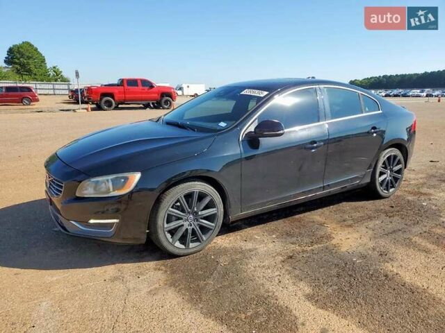 Вольво С60 2015 у Чернігові на Automoto.ua Чорний Вольво С60, об'ємом двигуна 2 л та пробігом 135 тис. км за 1300 $, фото 1 на Automoto.ua