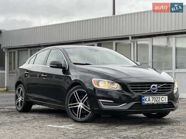 Черный Вольво С60, объемом двигателя 1.97 л и пробегом 220 тыс. км за 12300 $, фото 1 на Automoto.ua
