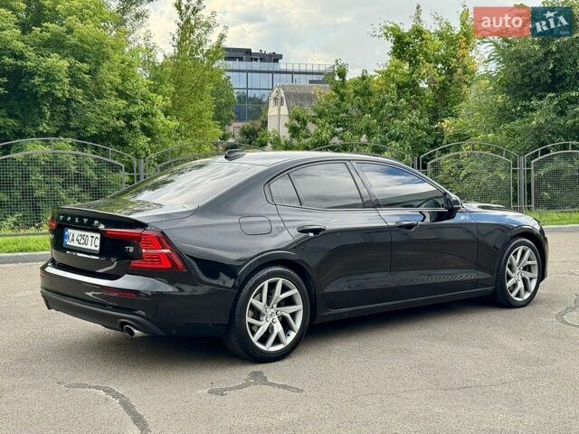 Чорний Вольво С60, об'ємом двигуна 1.97 л та пробігом 207 тис. км за 18900 $, фото 1 на Automoto.ua