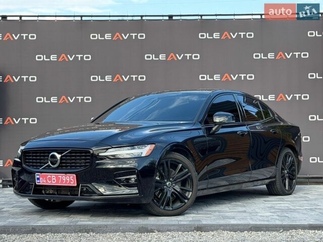 Черный Вольво С60, объемом двигателя 1.97 л и пробегом 46 тыс. км за 23799 $, фото 1 на Automoto.ua