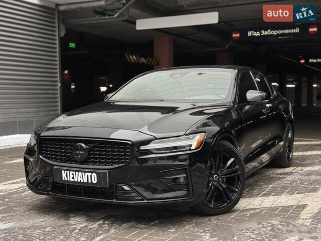 Чорний Вольво С60, об'ємом двигуна 2 л та пробігом 34 тис. км за 35000 $, фото 1 на Automoto.ua