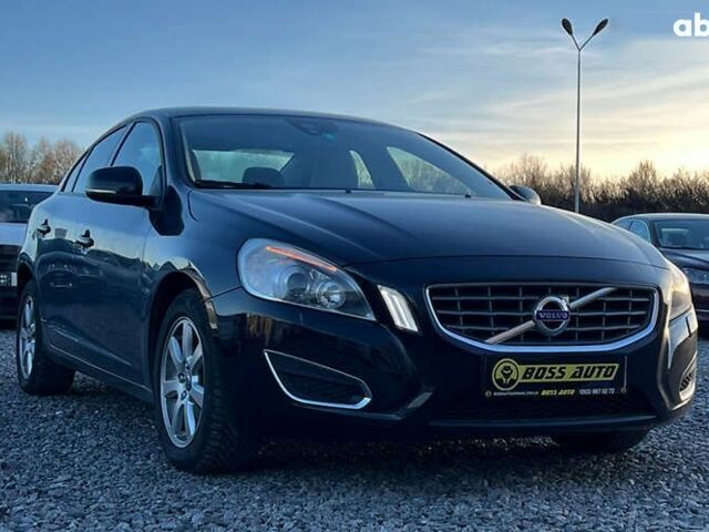 Вольво С60, об'ємом двигуна 2 л та пробігом 198 тис. км за 9600 $, фото 1 на Automoto.ua