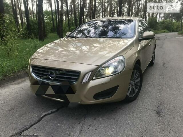 Вольво С60, объемом двигателя 2 л и пробегом 190 тыс. км за 12900 $, фото 1 на Automoto.ua