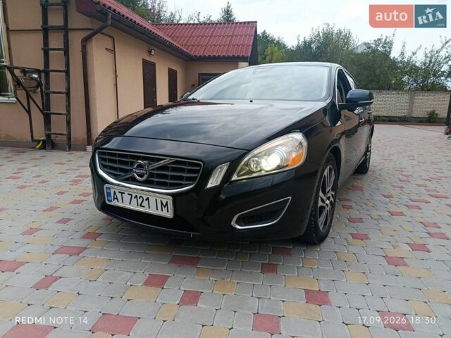 Вольво С60, объемом двигателя 2.95 л и пробегом 244 тыс. км за 6750 $, фото 1 на Automoto.ua