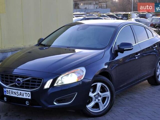 Вольво С60, об'ємом двигуна 2.52 л та пробігом 207 тис. км за 8500 $, фото 1 на Automoto.ua