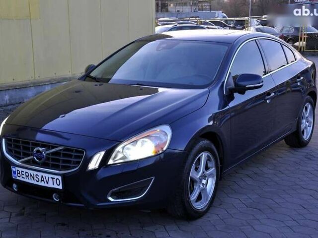 Вольво С60, об'ємом двигуна 2.5 л та пробігом 207 тис. км за 8500 $, фото 1 на Automoto.ua