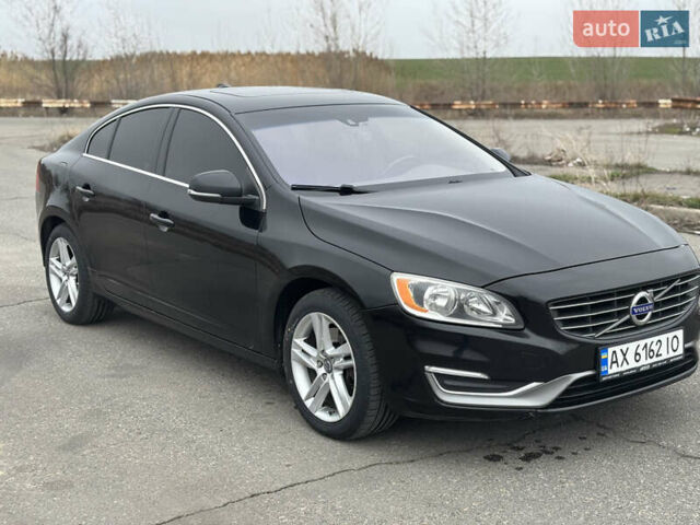 Вольво С60, объемом двигателя 2.52 л и пробегом 293 тыс. км за 9299 $, фото 1 на Automoto.ua