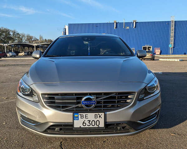 Вольво С60, объемом двигателя 2.52 л и пробегом 122 тыс. км за 15500 $, фото 1 на Automoto.ua