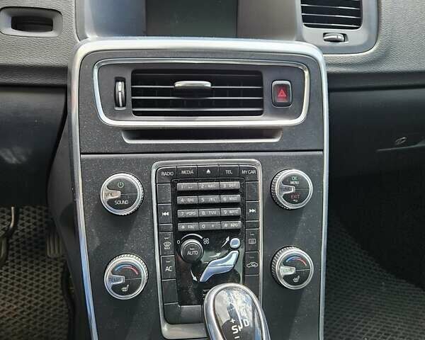 Вольво С60, об'ємом двигуна 1.97 л та пробігом 90 тис. км за 14500 $, фото 1 на Automoto.ua