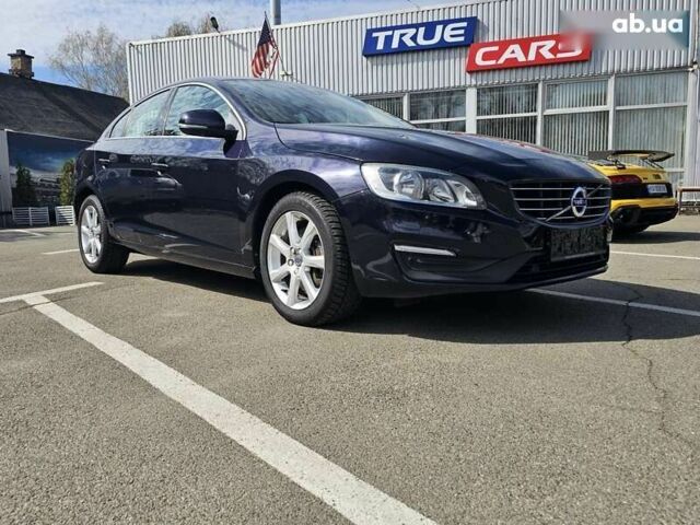 Вольво С60, объемом двигателя 2.5 л и пробегом 81 тыс. км за 13600 $, фото 1 на Automoto.ua