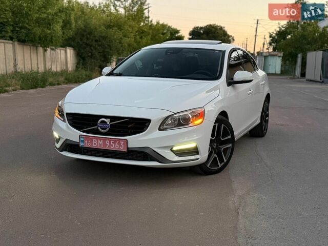 Вольво С60, объемом двигателя 2 л и пробегом 210 тыс. км за 12950 $, фото 1 на Automoto.ua